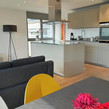 Escape 360 By Fewotessin Apartament *
